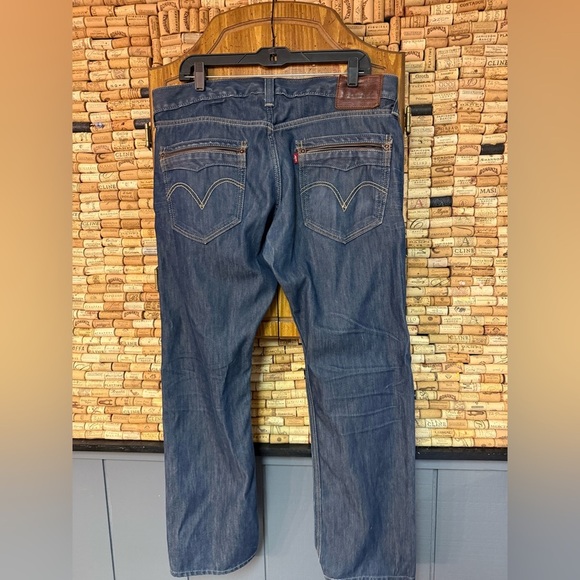 LEVI SELVEDGE 514 Slim Straight fit denim w leather pocket and patch size 36x30 - Picture 5 of 9